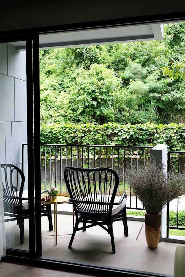 23 Degree Khaoyai 2 Bedroom Tropical Style Ban Huai Sok Noi Exterior photo