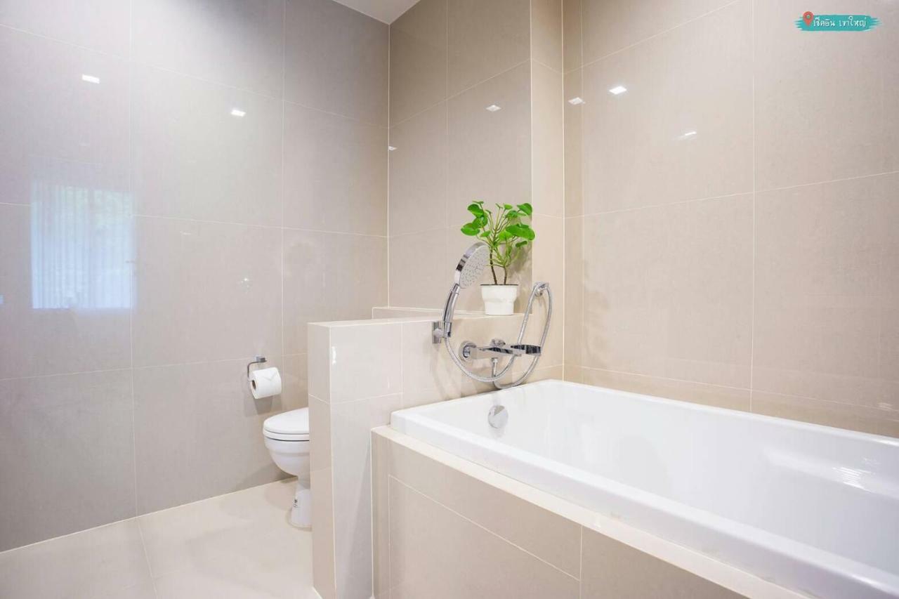 23 Degree Khaoyai 2 Bedroom Tropical Style Ban Huai Sok Noi Exterior photo